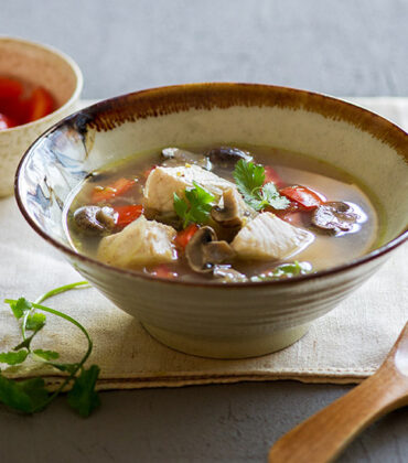Hot and Sour Fish Soup / Canh Chua Nấu Cá